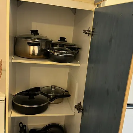 Holiday home Well-equipped 4 Bedroom House Close To Centre