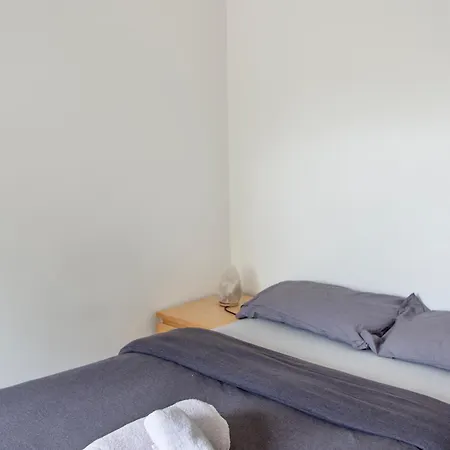 بيت للعطل Well-equipped 4 Bedroom House Close To Centre